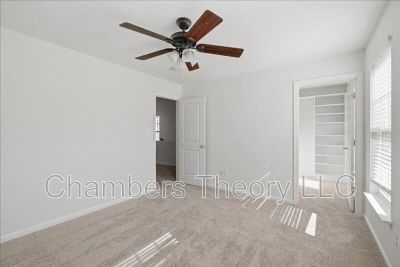 Bristow House: 9180 Ribbon Falls Loop