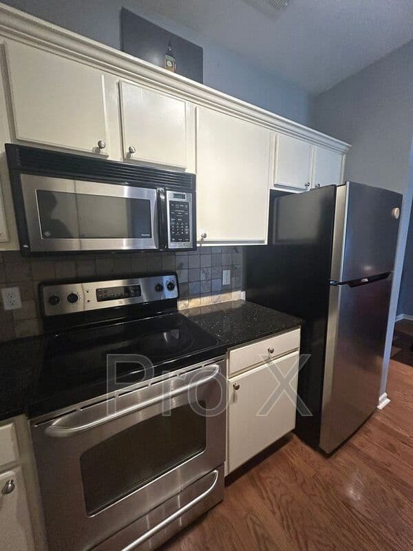 Fayetteville Condo: 4230 NW Meadow Creek Circle
