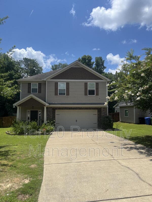 Midland House: 9420 Yarbrough Rd