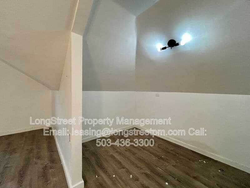 Portland House: 3520 SE 7th Ave
