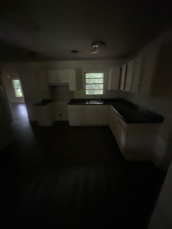 Jackson House: 925 Oleander Avenue- NEW