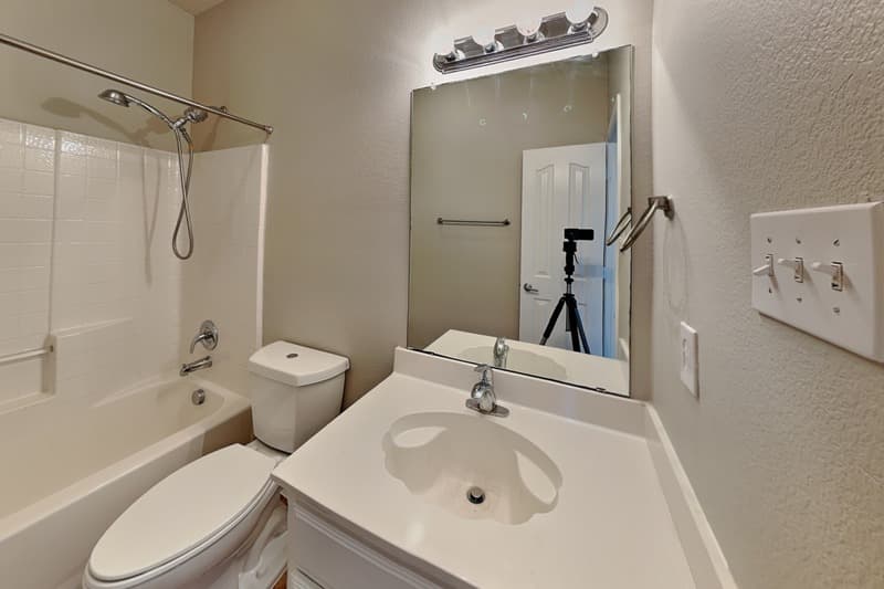 Arlington House: 7601 Yearling Way