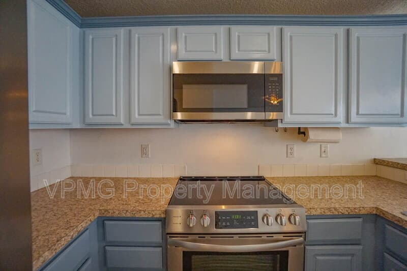 Vancouver Townhome: 7808 NE 60th St