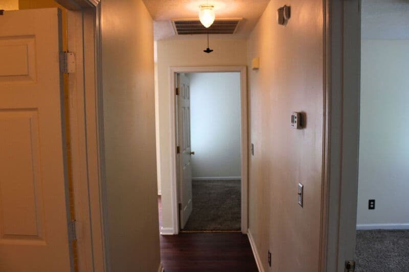 Pooler House: 132 Bluelake Blvd