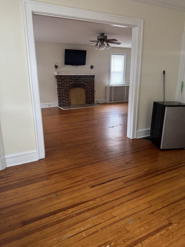 Glassboro House: 5 Normal Boulevard
