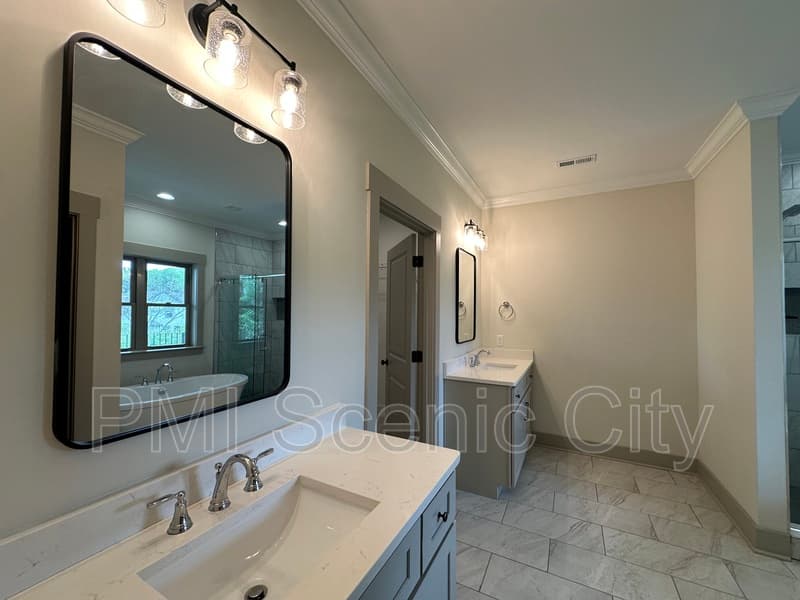 Ooltewah House: 9654 Dutton Ln