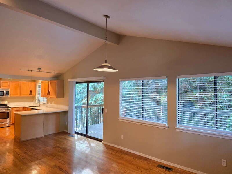 Mill Creek House: 2730 152nd Pl SE