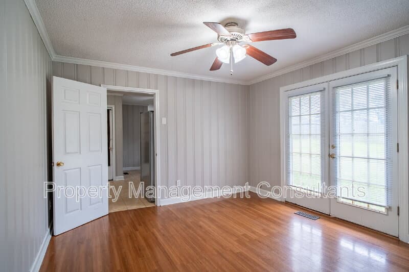 Muscle Shoals House: 1004 Ford Avenue