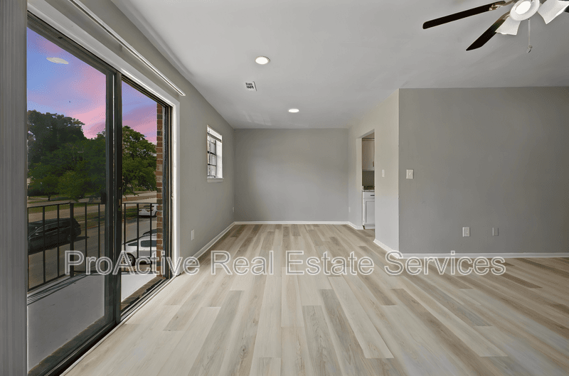 Norfolk Condo: 5385 E. Princess Anne Rd