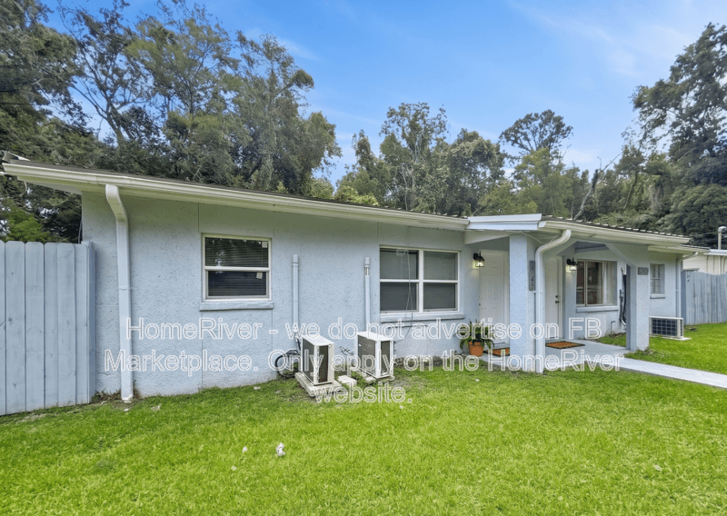 Jacksonville Condo: 5745 Antoinette Ln
