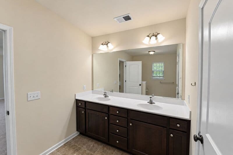Richmond Hill House: 75 Wando View Way A