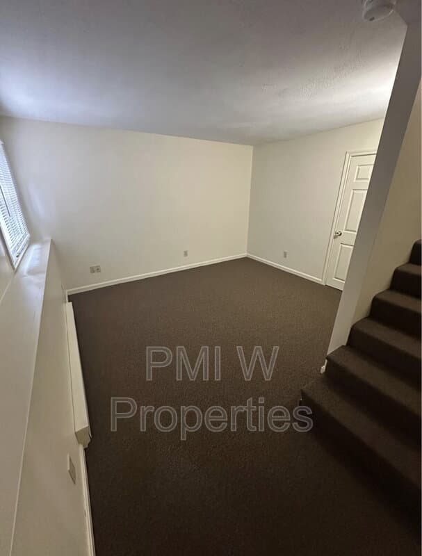 Nashua Condo: 210 Pine St