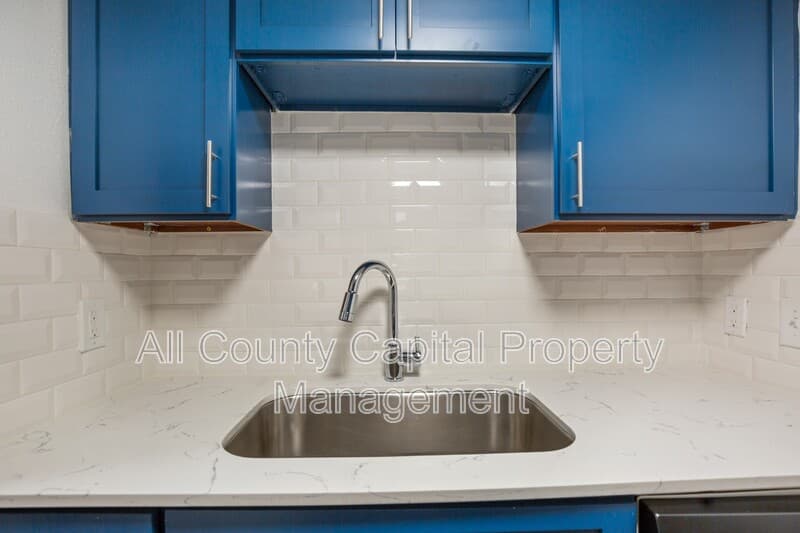 Austin Condo: 502 W. 35th Street