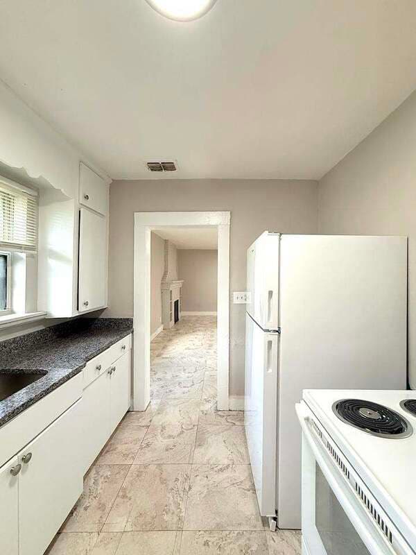 St. Petersburg House: 235 35th Street South