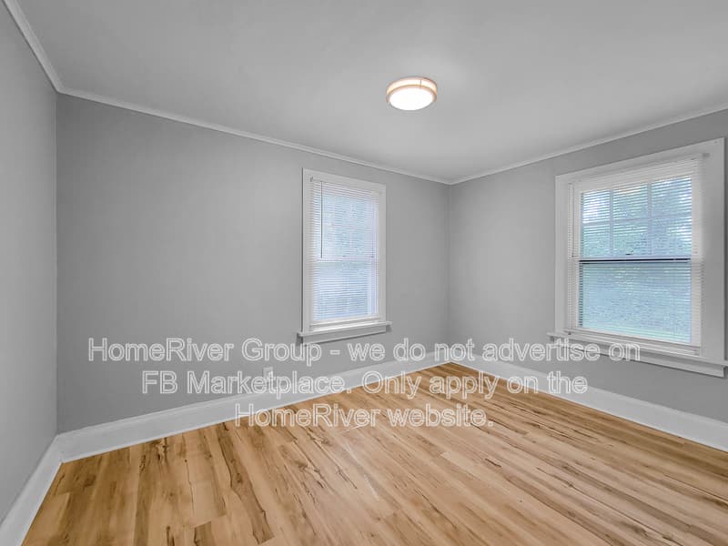 Jennings House: 8949 Huiskamp Ave