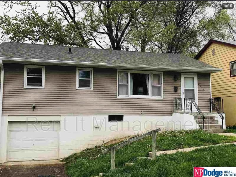 Omaha House: 4518 Fort Street