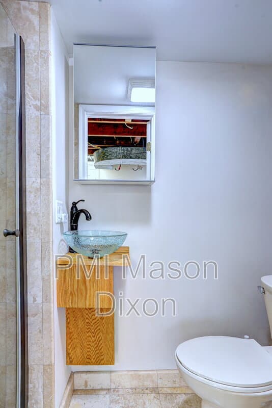 Baltimore Townhome: 133 Stevenson Lane