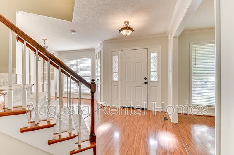 Evans House: 4135 Fox Brush Drive