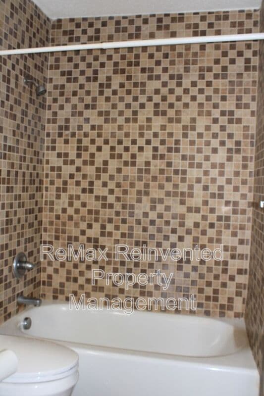 Augusta House: 2248 Winston Way