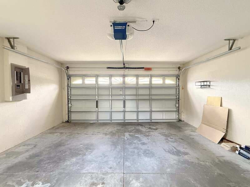 Weeki Wachee House: 10300 Noddy Tern Road