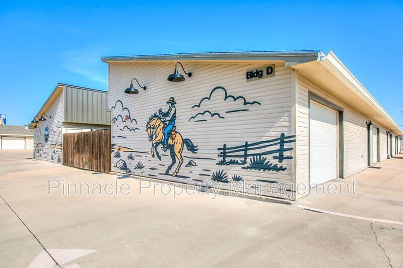 San Angelo Condo: 350 W Avenue L