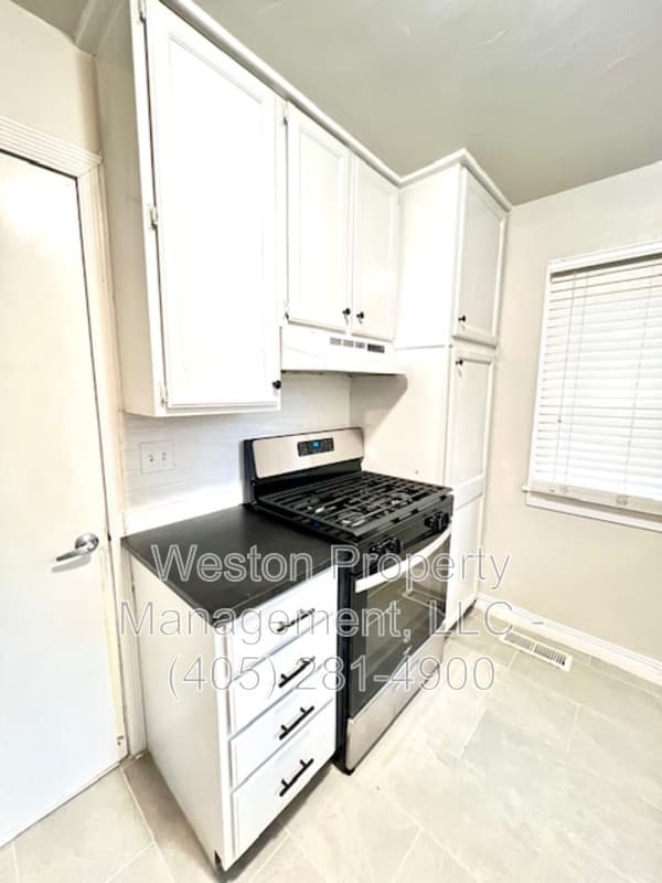 Oklahoma City House: 2725 Northwest 64th Street