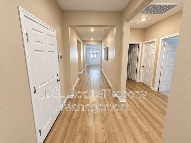 Winchester House: 29221 Searchers Ct