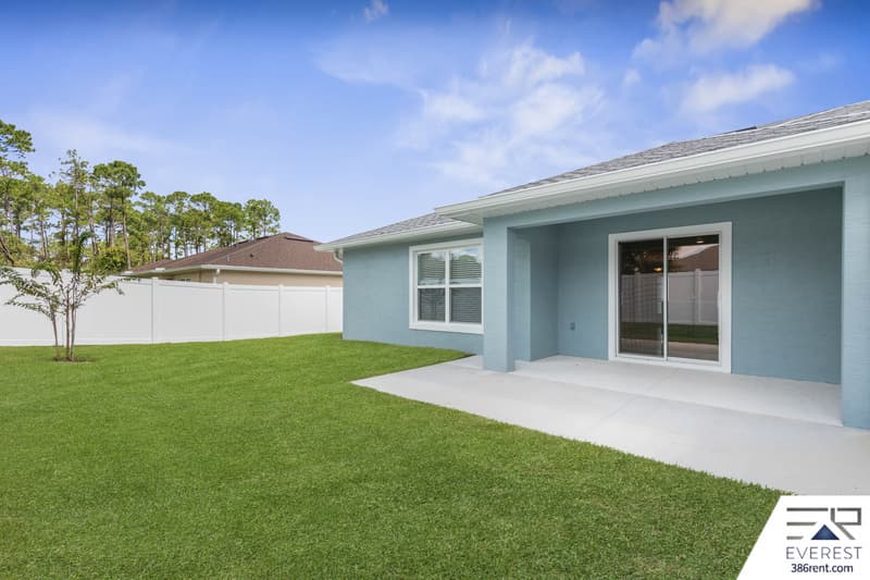 Palm Coast House: 10 Llovera Pl