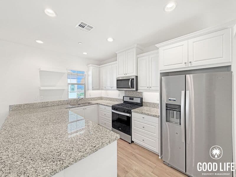 San Marcos House: 866 Slate St