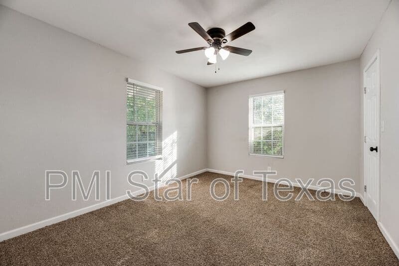 Dallas Condo: 4702 Collins Ave