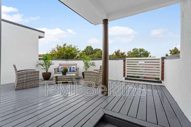 Atlanta Townhome: 988 Dekalb Ave NE