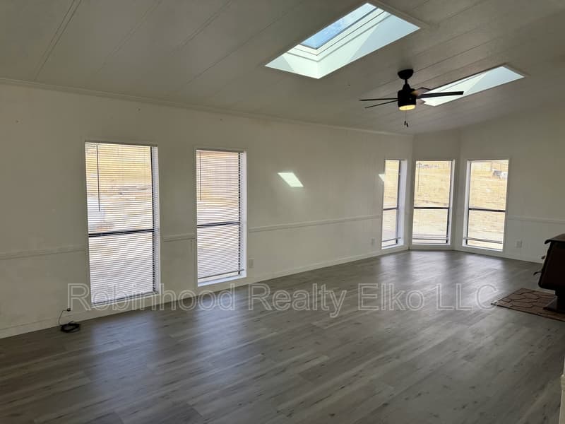 Spring Creek House: 579 Brent Drive