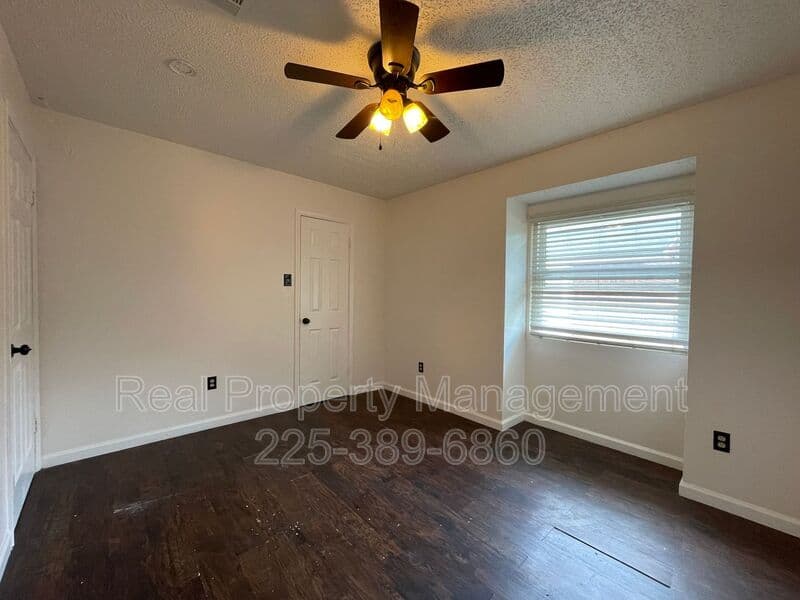 Baton Rouge Townhome: 14619 Forest Grove Ave.