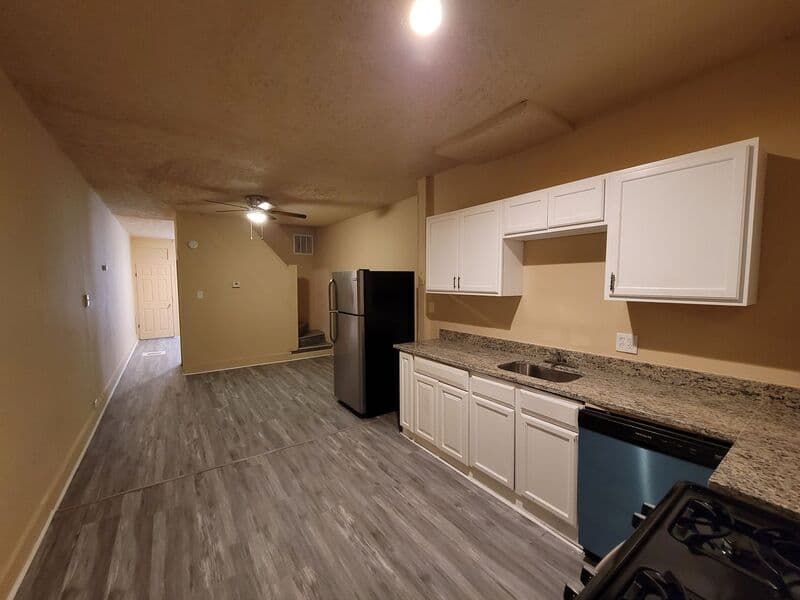 Baltimore Townhome: 1222 Washington Blvd