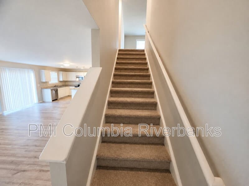 Blythewood House: 721 Tanager Ln