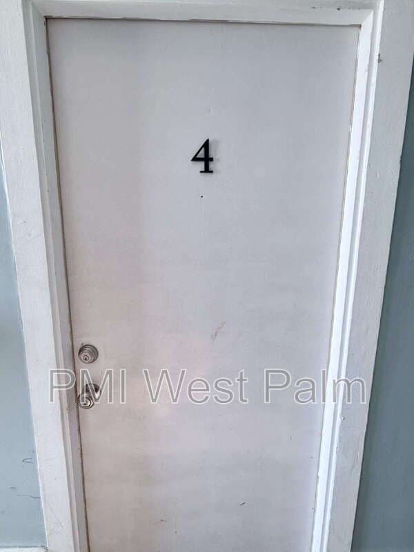 West Palm Beach Condo: 406 Northwood Road