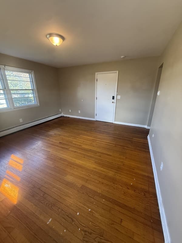 Latham Condo: 12 Pine Street - 2