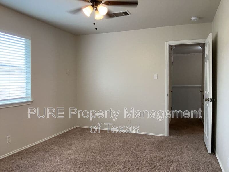 Hutto House: 502 Country Estates Dr.
