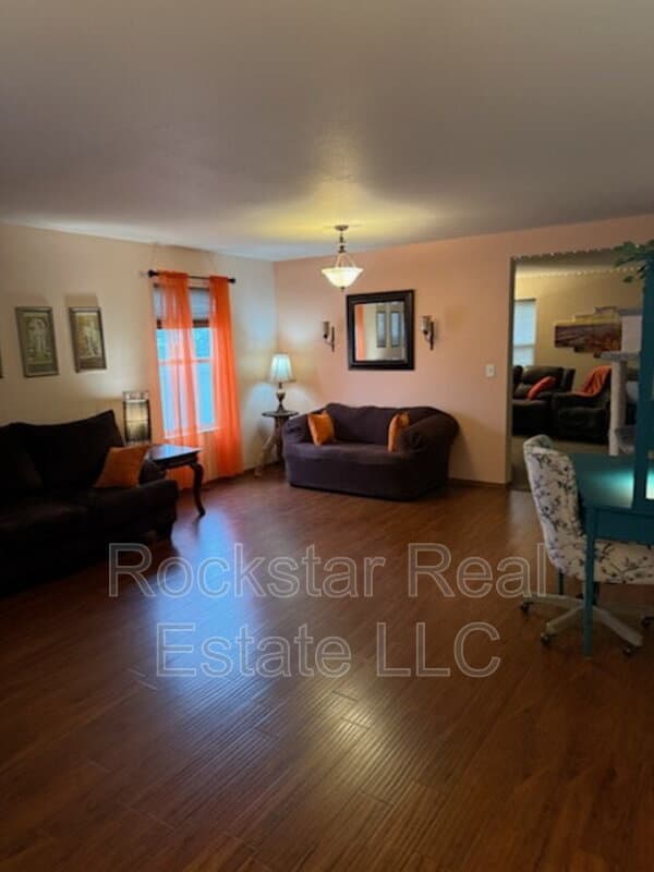Spokane Valley House: 18119 East Mansfield Avenue