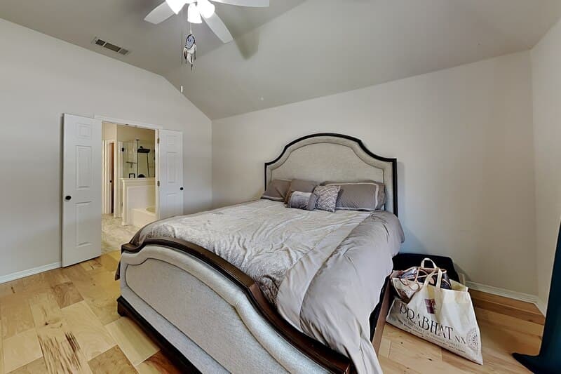 Carrollton House: 1716 Alpine Dr