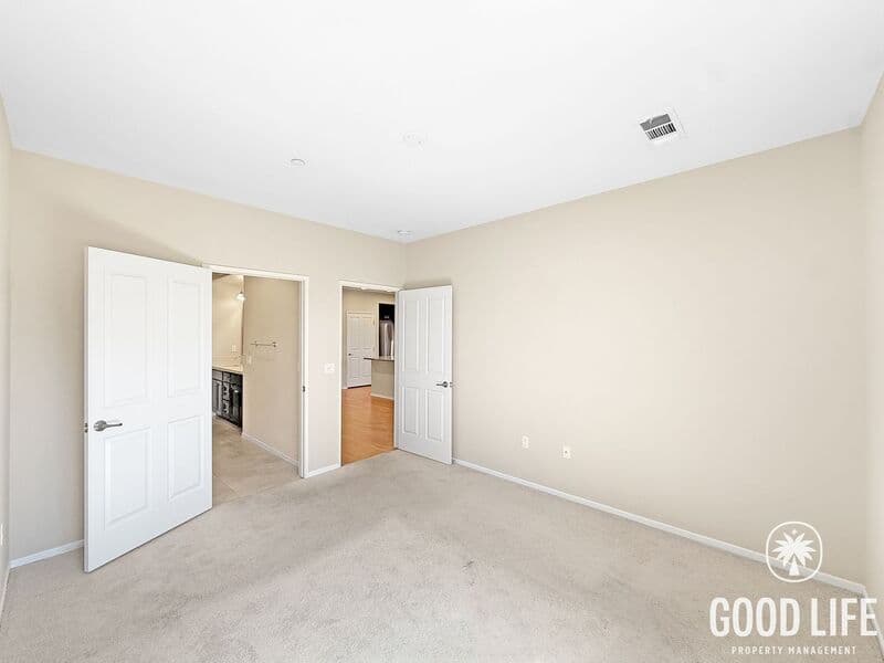 San Diego Condo: 11170 Taloncrest Way
