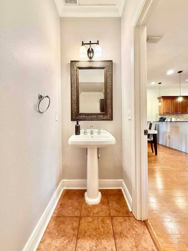 St. Petersburg Townhome: 131 Valencia Circle - 1