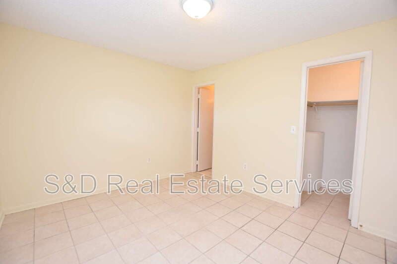 Lakeland Condo: 4705 Dimbath Dr.