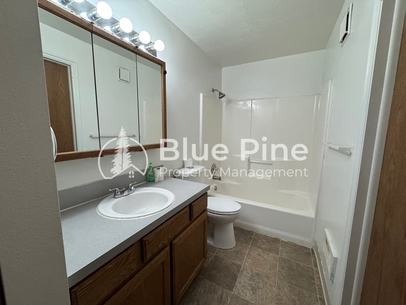 Idaho Falls House: 1951 La Rain Court