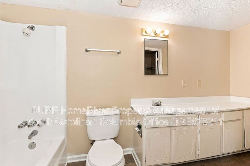 Columbia Condo: 1002 Old Manor Rd