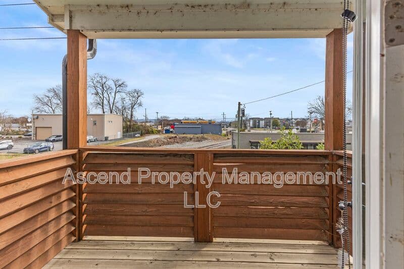 Chattanooga Townhome: 3155 Saint Elmo Avenue