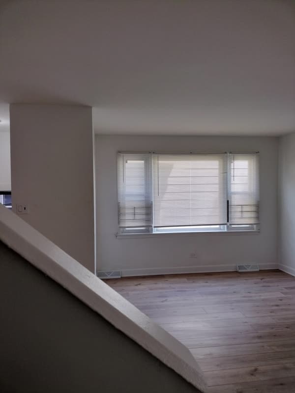 Chicago Condo: 7910 South Muskegon Avenue - 1