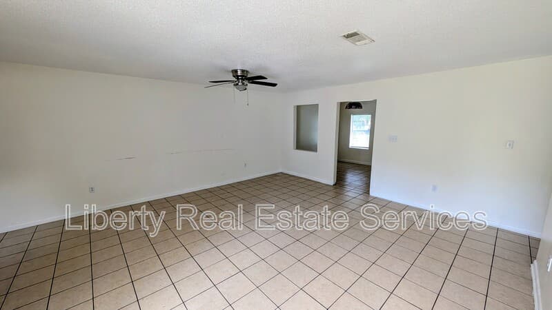 Hinesville Condo: 179 Cherokee Cir
