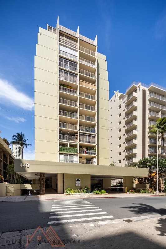 Honolulu Condo: 440 Lewers Street - A