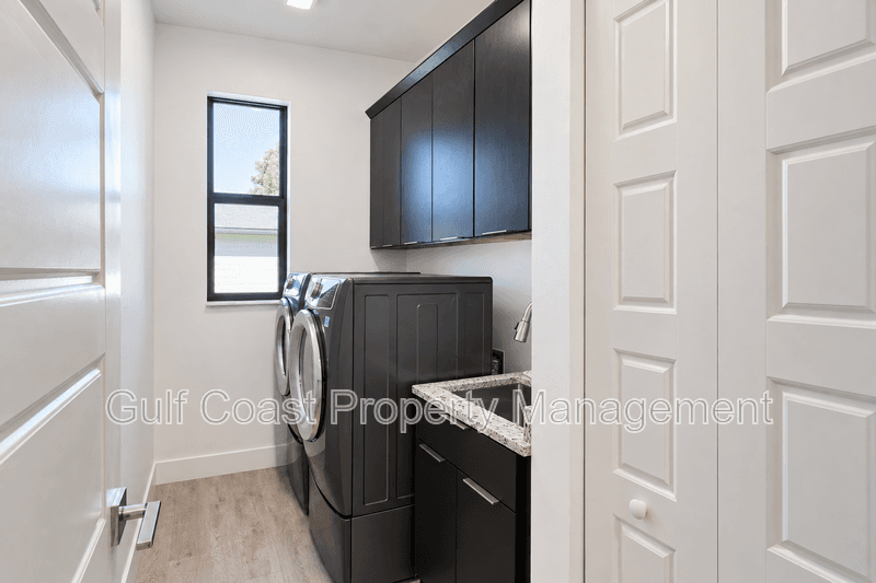 Rotonda West House: 5 Sportsman Place